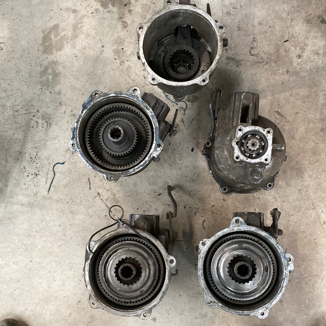 1339 Transfer Case Reduction Housing Jeep SJ CJ 7379 FN Jeep