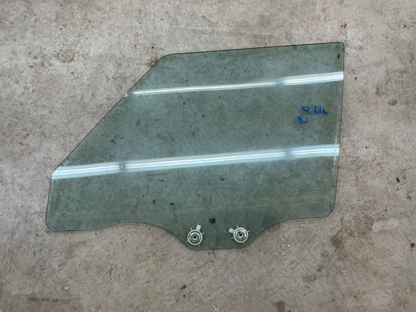 Driver Side Front Door Glass for 4 Door Cherokee XJ (97-01) CLEAR