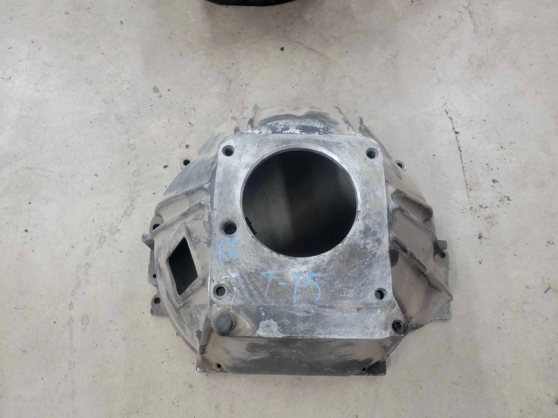 3210949 T14 T15 Bell Housing for CJ5 CJ7 FSJ Commando (7078) FN Jeep