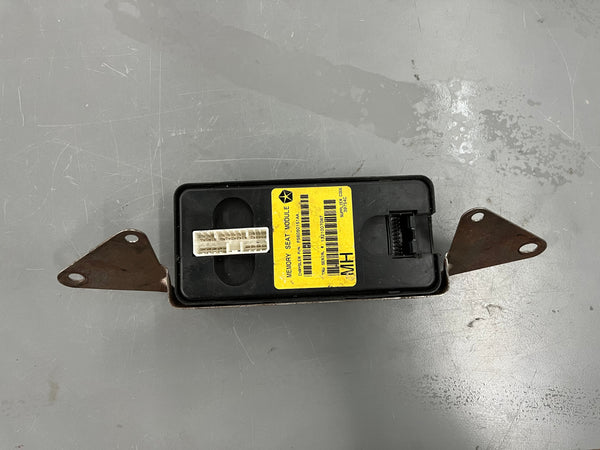 56050151AA Grand Cherokee WJ (99-04) Seat Memory Module Computer