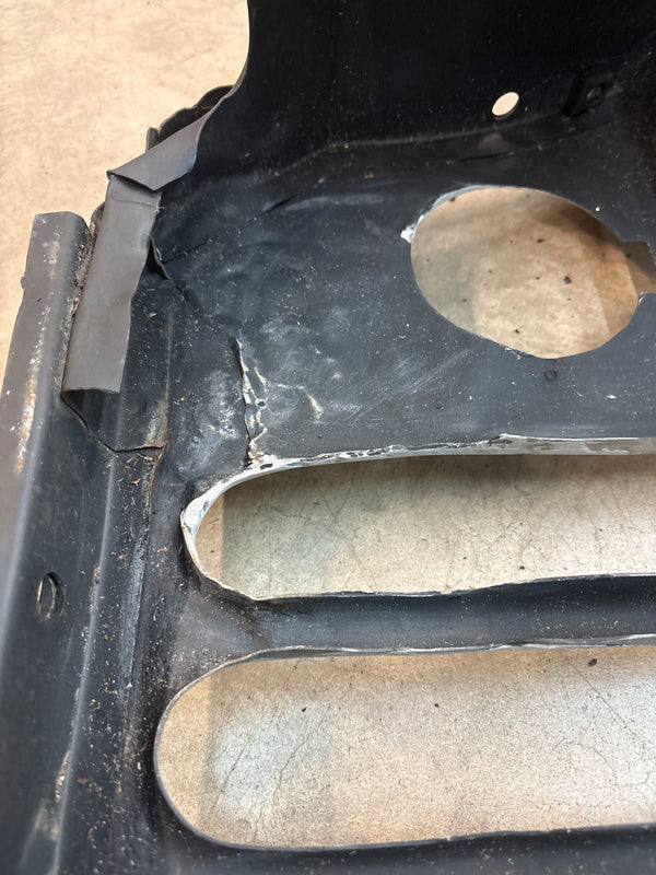 CJ5 CJ7 CJ8 (76-86) OEM Front Grille - Unpainted