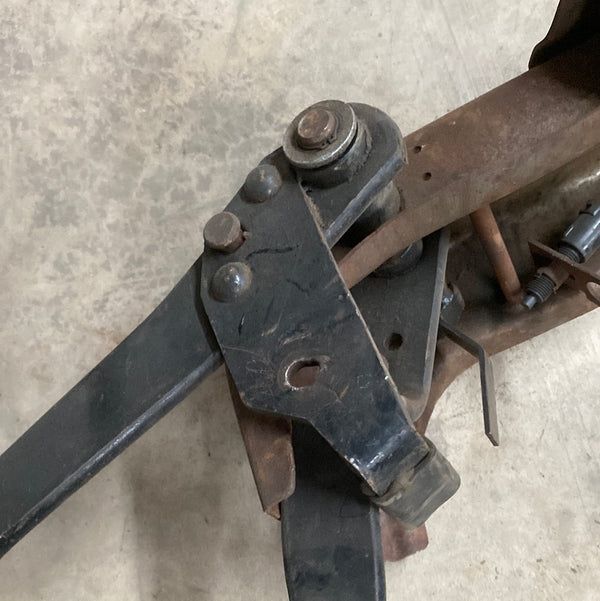 Clutch / Brake Pedal for FSJ, CJ Jeep 76-86