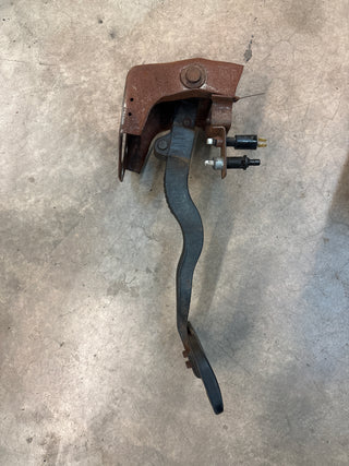 5363501 / 5357471 Brake Pedal Assembly for Jeep SJ, J-Truck - A/T (87-91 )