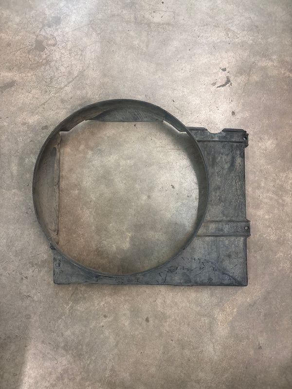 52027762 Fan Shroud for 2.5L Jeep Cherokee XJ (94-96)