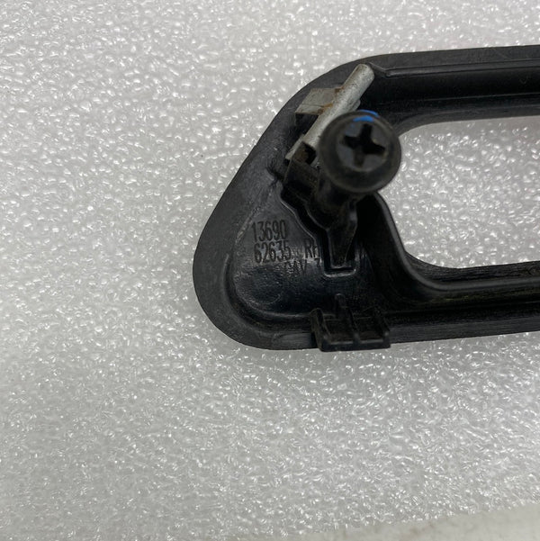 68185910AA Right Door Lock Switch BEZEL for Jeep Wrangler JK (11-18)