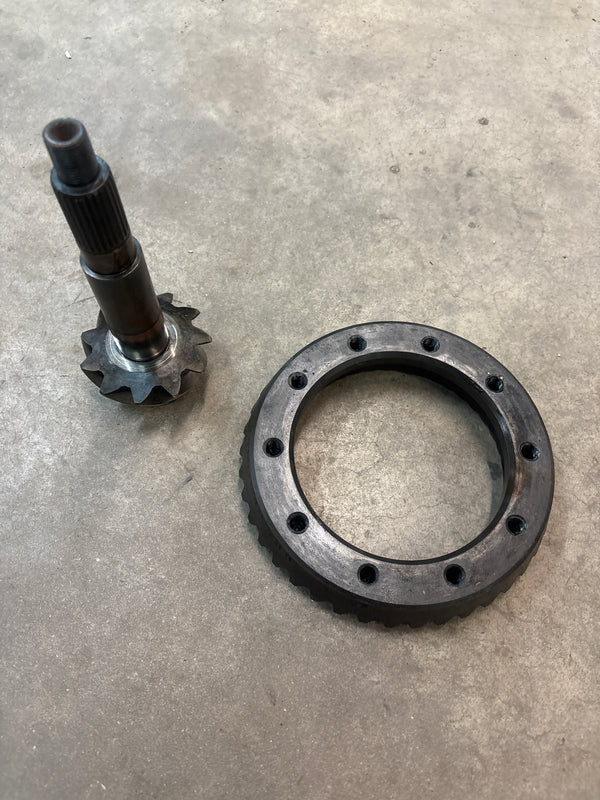 5103016AA Dana 44 3.73 Rear Ring and Pinion for Jeep Wrangler TJ (2003)