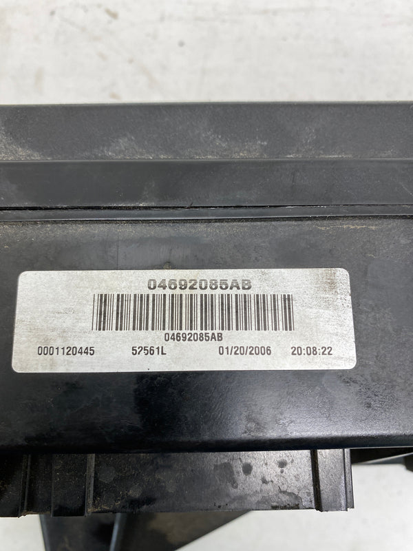 4692085AB Power Distribution Center for 2006 Jeep Commander XK