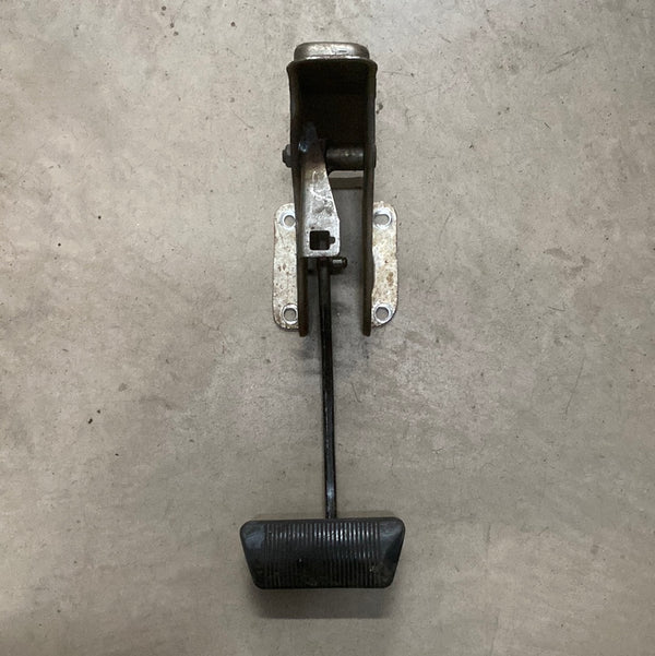 52078764 Brake Pedal Assembly for 94-95 Jeep ZJ Grand Cherokee