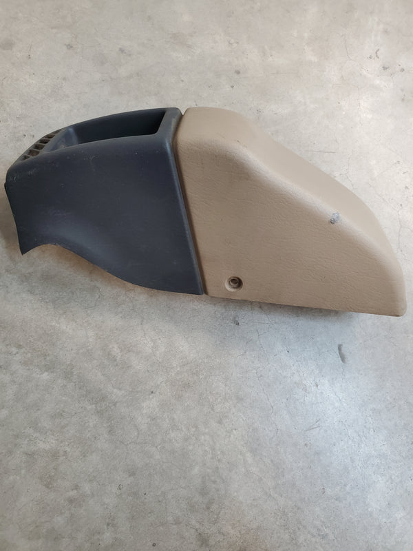 55115475 Camel DS Dash End Trim Vent Panel for Jeep Cherokee XJ (97-01)