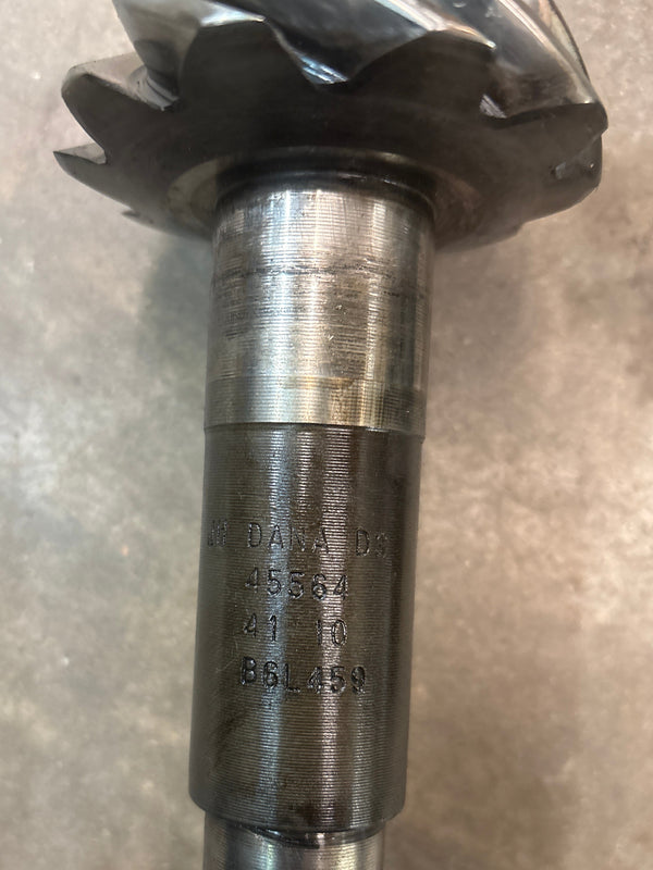 5127180AA Dana 44 4.10 Rear Ring and Pinion for Jeep Wrangler TJ (2003-2006)