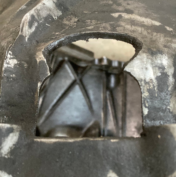 Damaged AX15 Internal Slave Bell Housing for Jeep Wrangler YJ, Cheroke