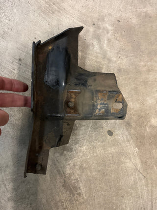 52002602 PS Engine Mount Bracket for Cherokee XJ 87-01