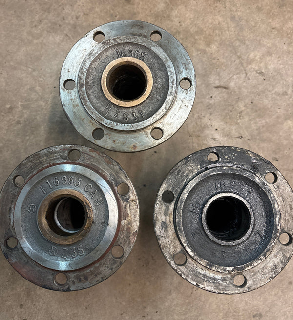 940775 Spicer Spindle for Dana 25 / 27 (CJ, M38, Willys 41-71)