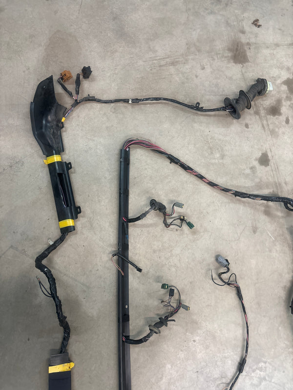 56042471AC Body Wire Harness for Base Jeep Grand Cherokee ZJ (1998)