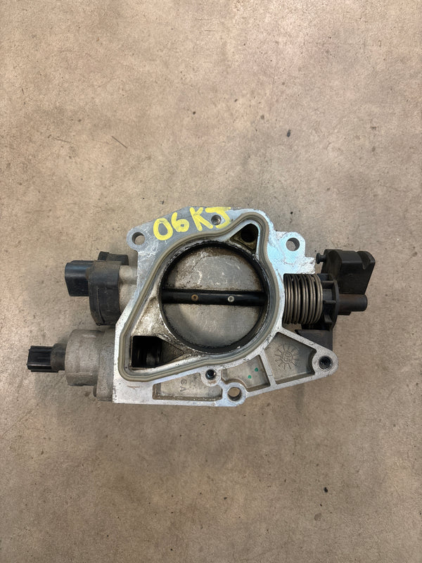 5139073AB Throttle Body for 05-06 Jeep Liberty, Grand Cherokee - 3.7L