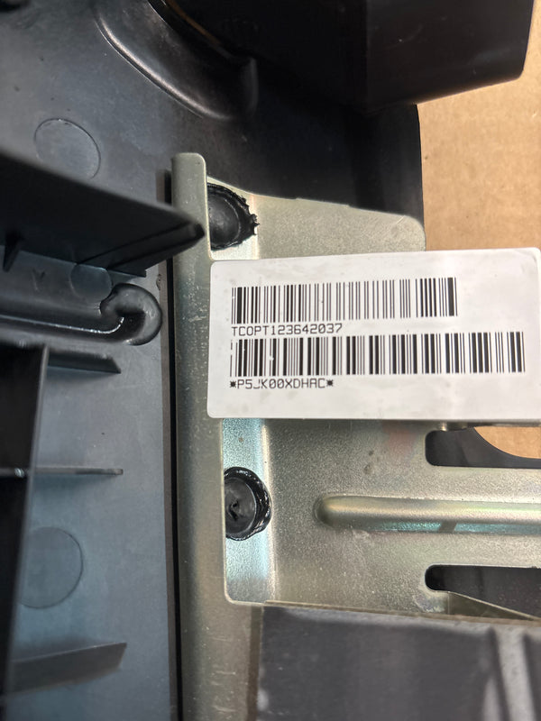 ZE70XDHAB 05-07 Jeep Liberty KJ Passenger SRS Dash Cover w/ Vent