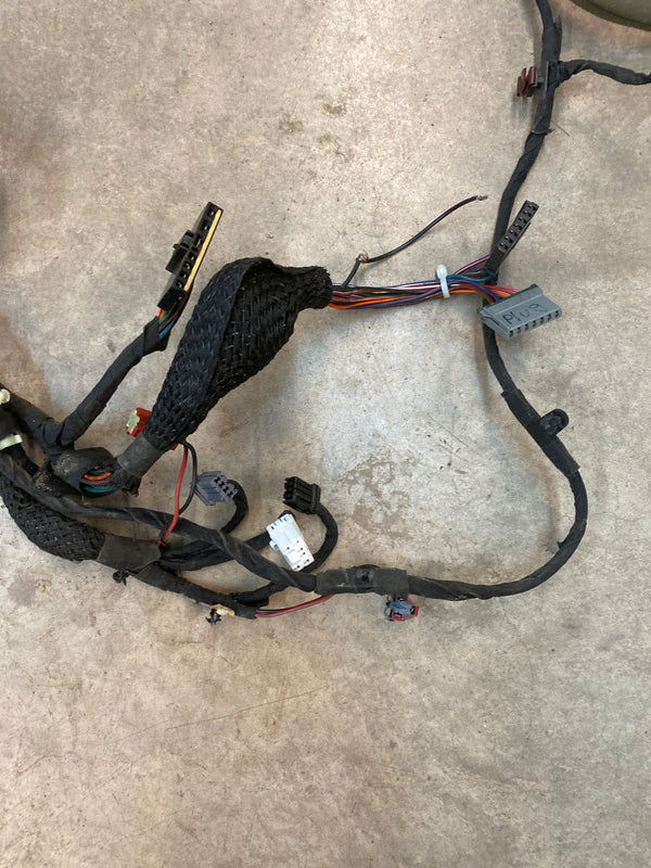 56009791AB Instrument Panel Wire Harness for Jeep Cherokee XJ (1998)