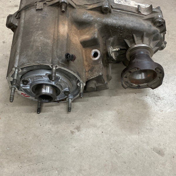 52099421 - 231 J Transfer Case 23 Spline Jeep Liberty KJ 02-07