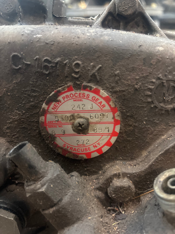 53006097 242 Transfer Case w/ 2.72 Ratio Cherokee XJ 88-91