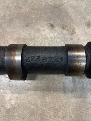 J8133009 Used Jeep 4.2L Camshaft for Jeep YJ, CJ, SJ, FSJ (81-90)