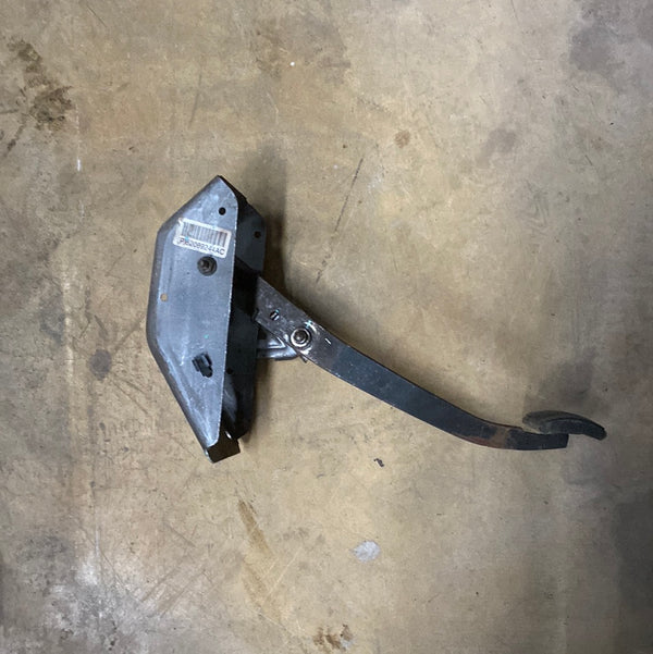 52089244 Brake Pedal Assembly for 06-10 WK, XK Jeep Grand Cherokee, Commander