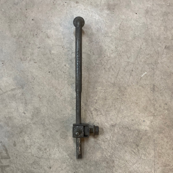 52104073AC (XJ 87-01, TJ 03-06) Transfer Case Shift Rod for Jeep Cherokee, Wrangler