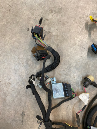 56009791AB Instrument Panel Wire Harness for Jeep Cherokee XJ (1998)