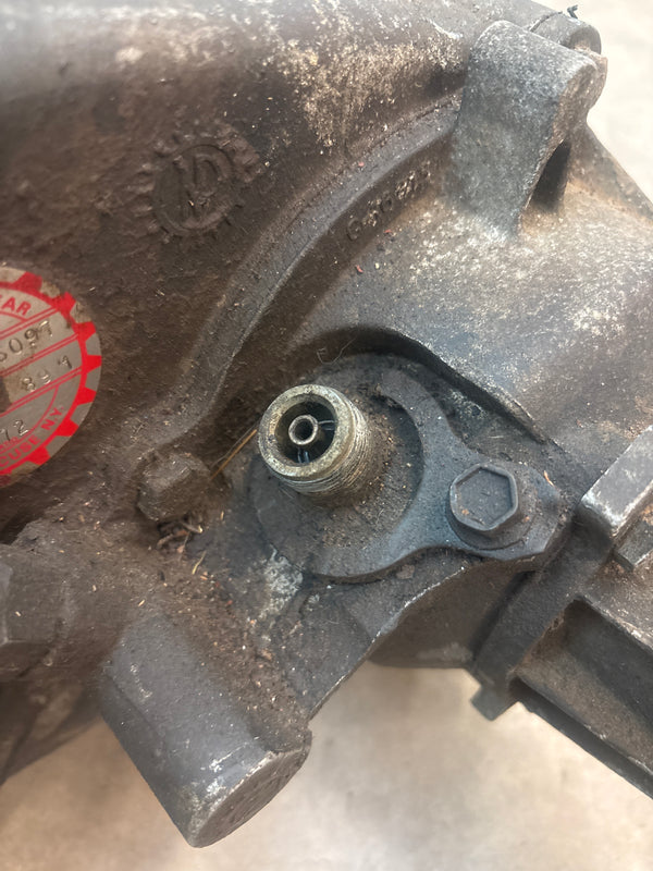53006097 242 Transfer Case w/ 2.72 Ratio Cherokee XJ 88-91
