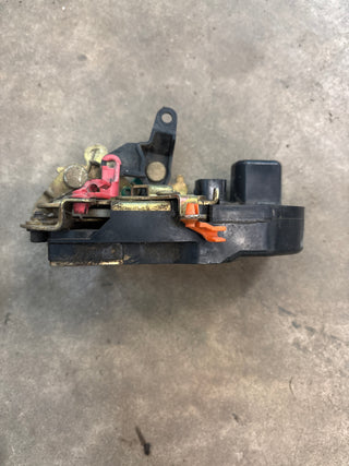 55363473AG DS Front Door Latch Jeep Grand Cherokee WJ (99-04)