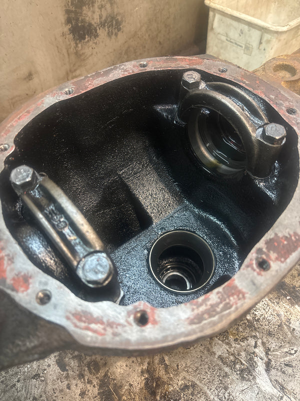 Dana 35 Empty Axle Housing for Jeep Cherokee XJ (84-01)