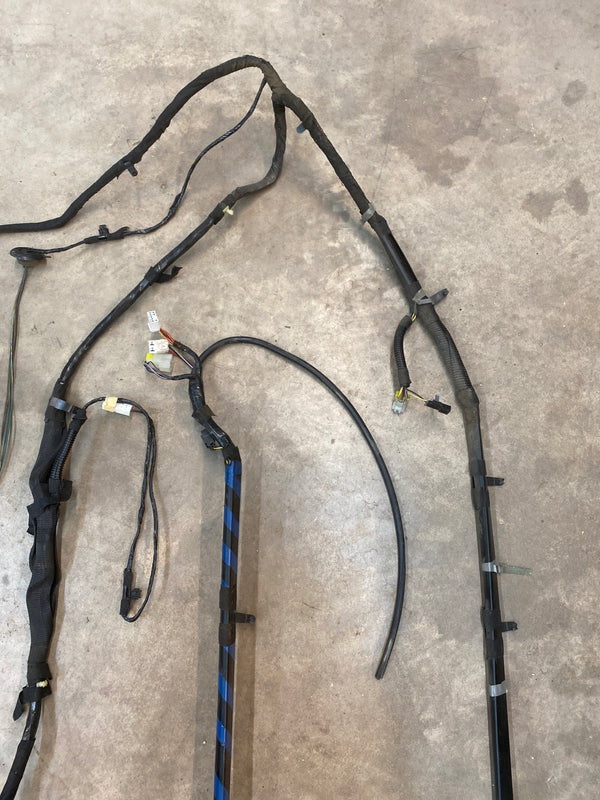 56009810AE Body Wire Harness for Jeep Cherokee XJ (1998)