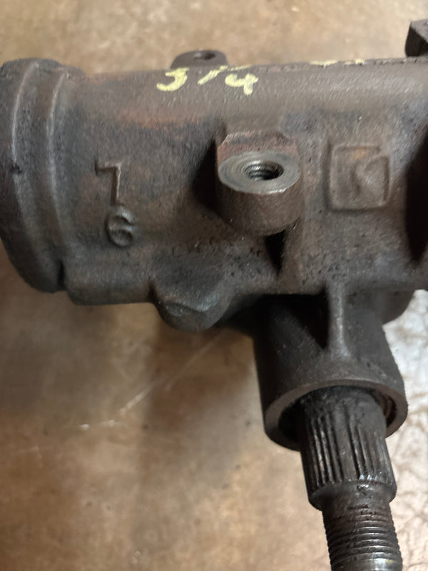 4-Hole, Stub Shaft, 3 1/4 Turns, #76 Steering Gear Box for Jeep SJ. YJ (80-95)
