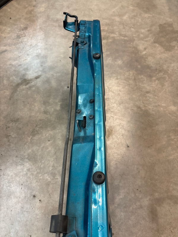 Wrangler YJ (87-95) Front Grille - Glamour Turquoise PQ2