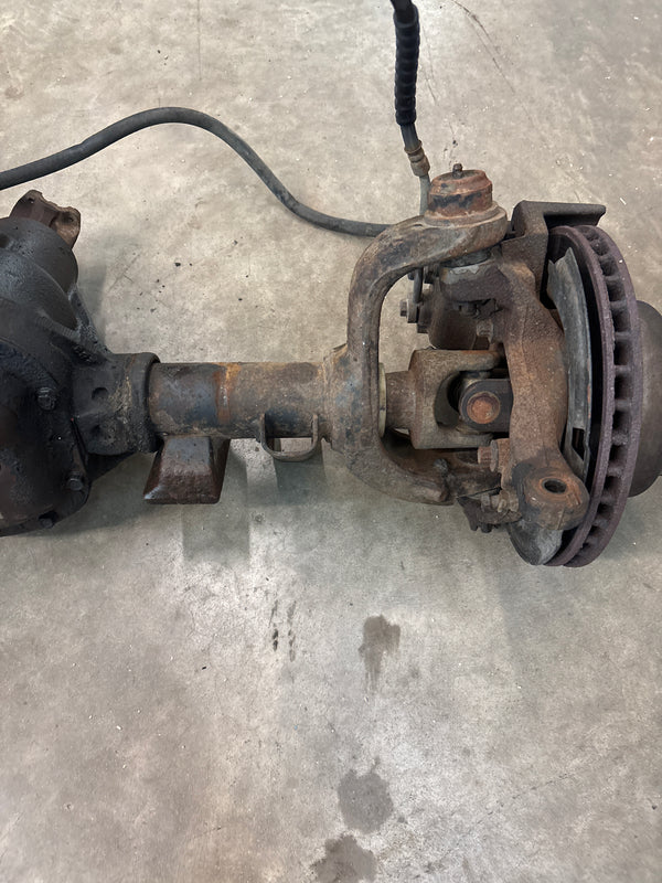 Dana 30 3.55 Complete Axle Housing Jeep YJ (90-95) Vacuum Disconnect