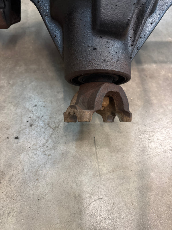 Dana 30 3.55 Complete Axle Housing Jeep YJ (90-95) Vacuum Disconnect