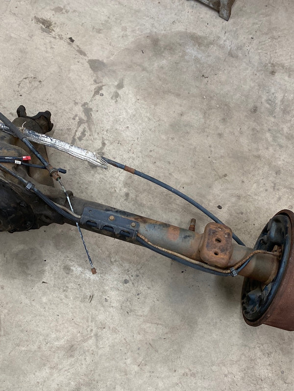 Dana 35 LSD 3.07 Complete Axle Housing Jeep Cherokee XJ (8401) FN Jeep