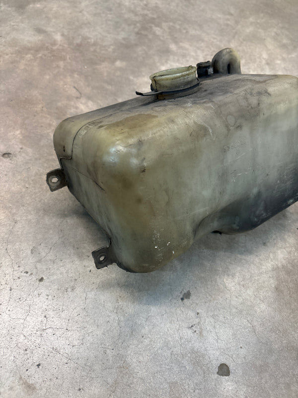 5358026 Coolant Reservoir for Jeep SJ FSJ - J10 J20 Cherokee Grand Wagoneer (78-91)