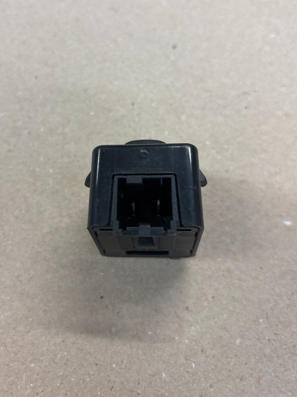 4602751AA Lift Gate Switch for Jeep Grand Cherokee WK2, Cherokee KL, Commander XK