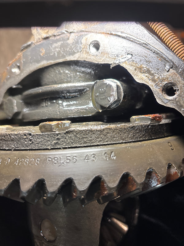Dana 35 3.07 Complete Rear Axle Housing Jeep Wrangler YJ (87-89)