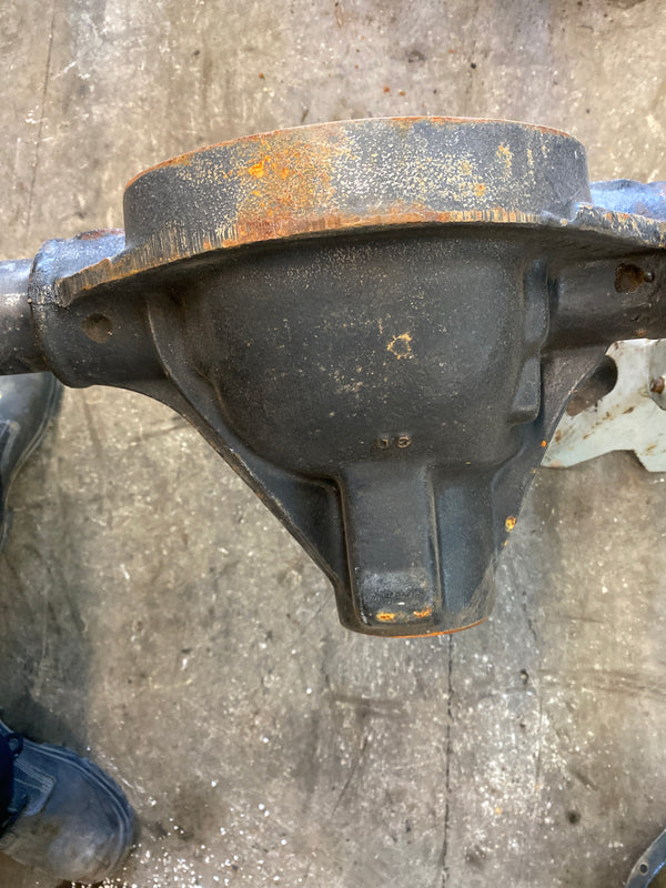 Dana 30 EMPTY Axle Housing Jeep YJ (87-95) Vacuum Disconnect WITH Knuckles