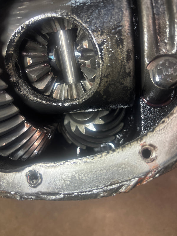 Dana 35 Complete Trac-Lok 3.07 Axle Housing Jeep Wrangler (97-06)