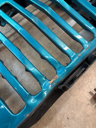 Wrangler YJ (87-95) Front Grille - Glamour Turquoise PQ2