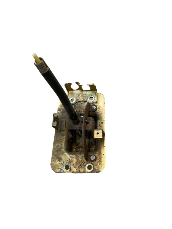 53004551 A/T Shifter Housing for Jeep Cherokee XJ (87-88)