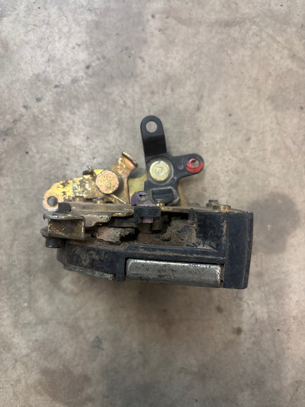 4773636AB Manual PS Front Door Latch for Jeep Cherokee XJ (97-01)