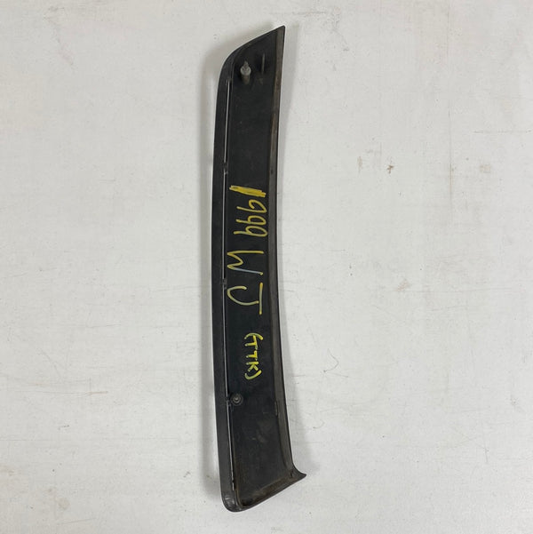 5EZ21TTKAB D-Pillar Applique Trim LH Side (99-04) Grand Cherokee WJ