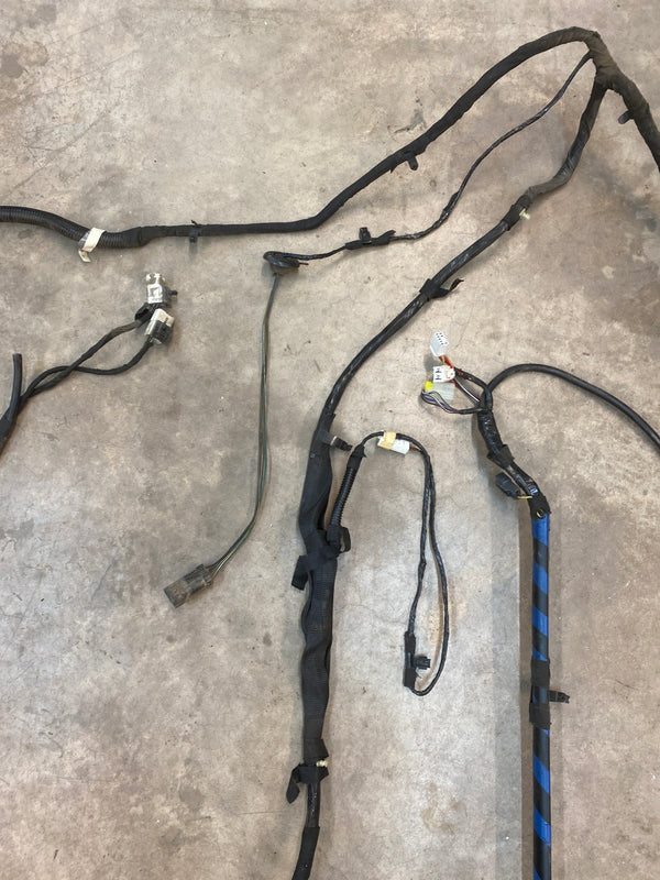 56009810AE Body Wire Harness for Jeep Cherokee XJ (1998)