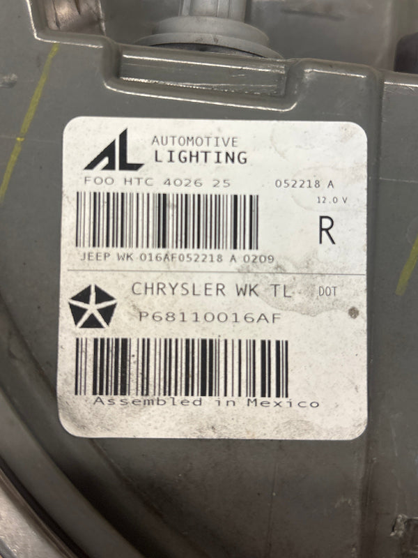 Grand Cherokee WK2 (14-18) Passenger Side Tail Light 68110016AF