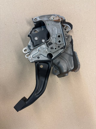 4779627AJ Parking Brake Assembly for Grand Cherokee WK2 2011-2022