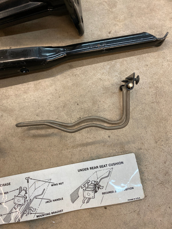 Jeep Cherokee XJ Jack Set (84-01)