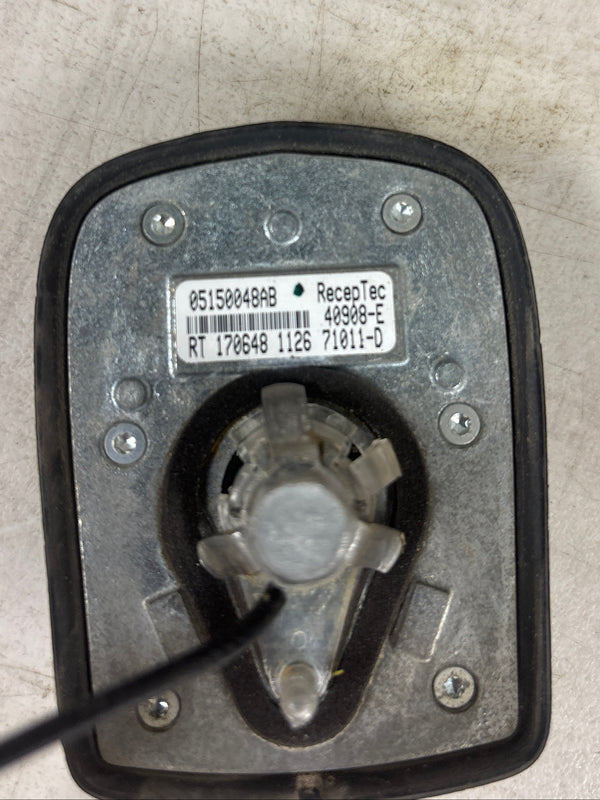 5064724AA Satellite Antenna for Jeep Wrangler, Liberty, Grand Cherokee (05-11)